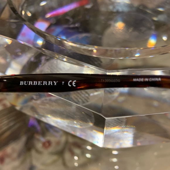 Burberry Glasses - Picture 6 of 7